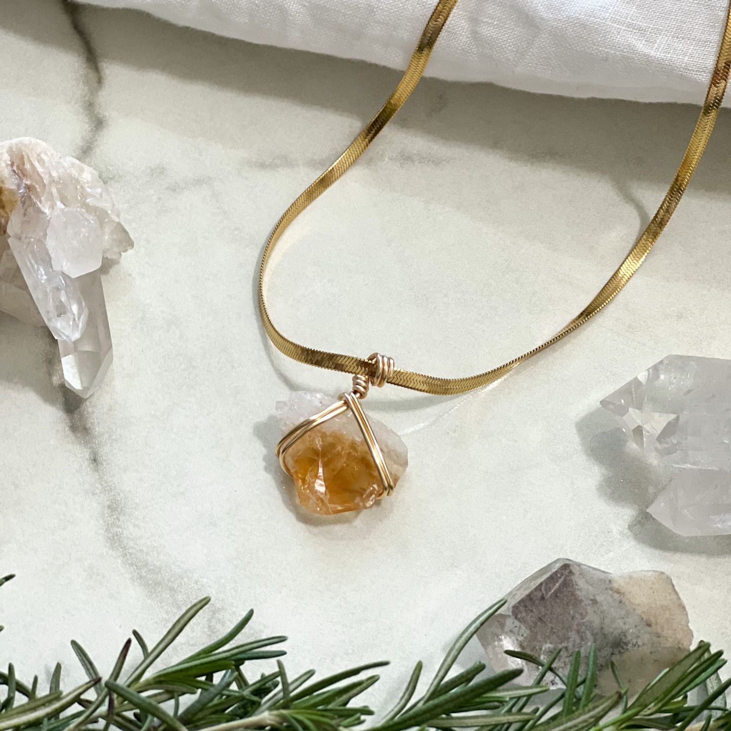 Corazon Necklace